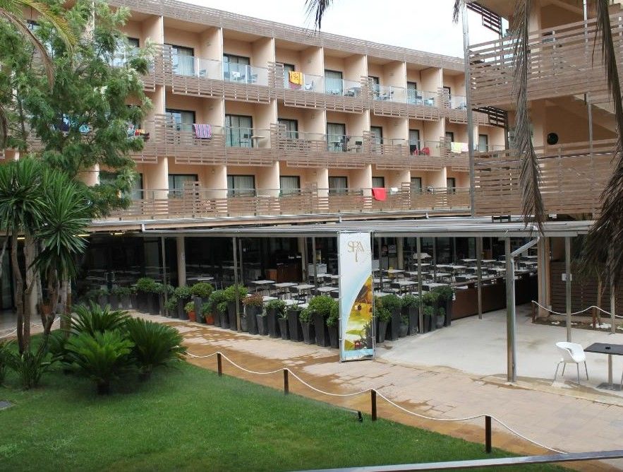 Ohtels Les Oliveres El Perelló Екстериор снимка