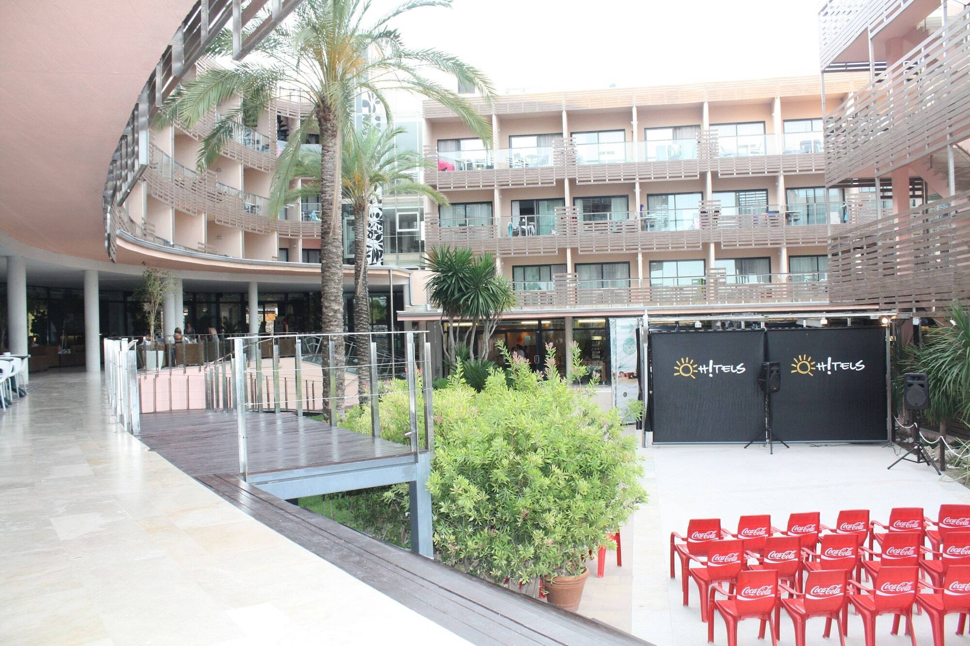 Ohtels Les Oliveres El Perelló Екстериор снимка